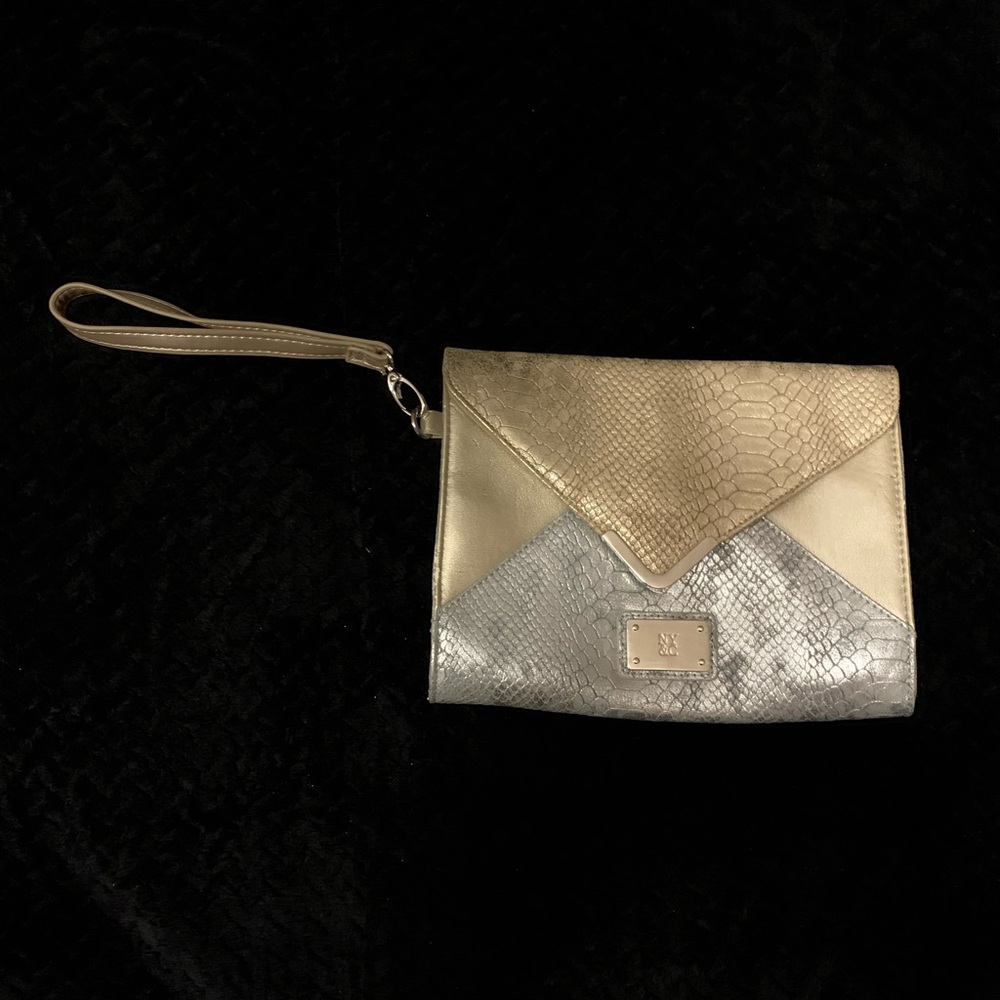 NY & C Clutch Purse